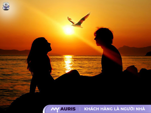 niềng răng có hôn được không,đeo niềng răng có hôn được không,niềng răng có hôn nhau được không,niềng răng hôn được không