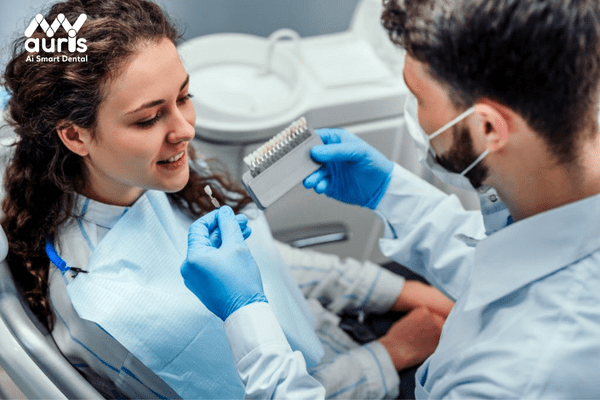 Tay nghề bác sĩ và máy móc hiện đại cũng ảnh hưởng đến chi phí làm răng sứ