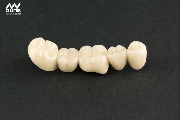 so sánh răng sứ zirconia và katana