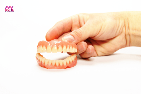 Hàm giả tháo lắp - Các phương pháp trồng răng hàm 
