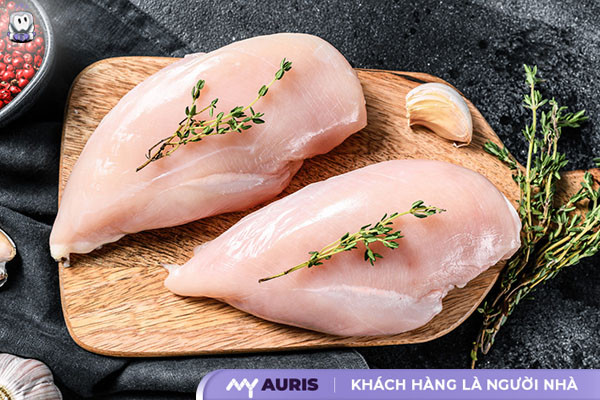 thịt gà bao nhiêu calo, ức gà bao nhiêu calo, 100g thịt gà bao nhiêu calo, calo trong ức gà, gà luộc bao nhiêu calo, gà nướng bao nhiêu calo, ức gà luộc bao nhiêu calo