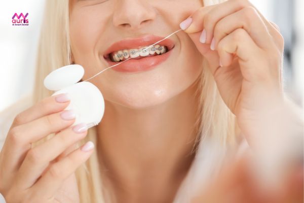 Vệ sinh răng miệng đúng cách - Cách khắc phục niềng răng bị buốt răng 