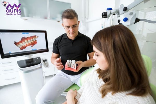 Bác sĩ cảnh báo với quảng cáo trồng răng Implant giá rẻ