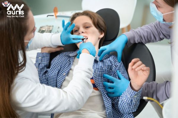 Niềng răng có cần nhổ răng với trường hợp nào?