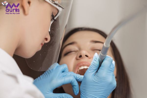 Số lượng trụ răng cần cấy ghép và vị trí phục hình