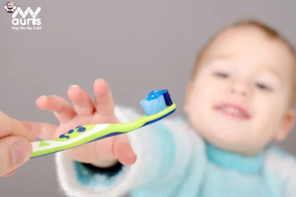 Biện pháp phòng ngừa tình trạng răng sâu cho bé