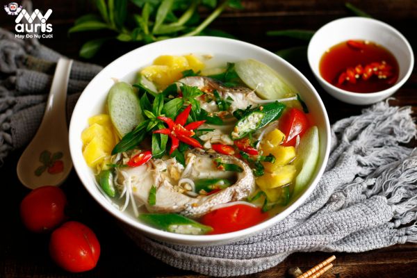 Giải đáp bà bầu ăn canh chua được không?