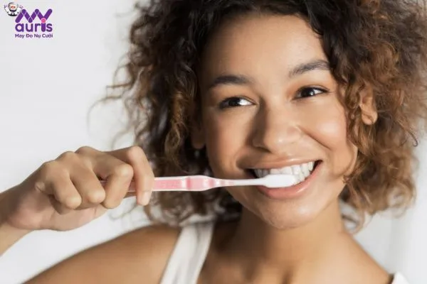 Cách xử trí khi bị ê buốt răng được hiệu quả
