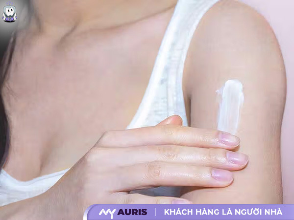 nổi mẩn đỏ ngứa như muỗi đốt