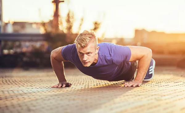 plank 5 phút đốt bao nhiêu calo,1 phút plank đốt bao nhiêu calo