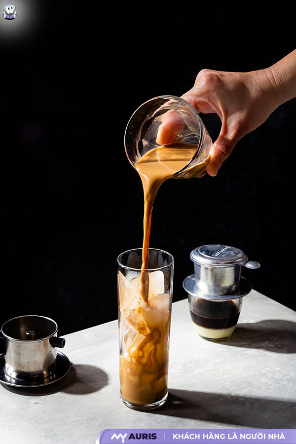 1 ly cà phê sữa bao nhiêu calo, bạc xỉu bao nhiêu calo, uống cà phê có béo không