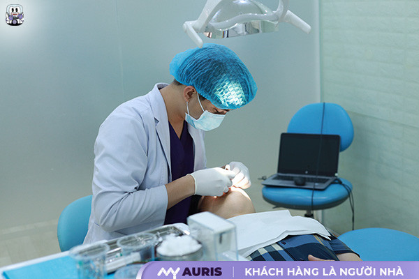 niềng 4 răng cửa giá bao nhiêu